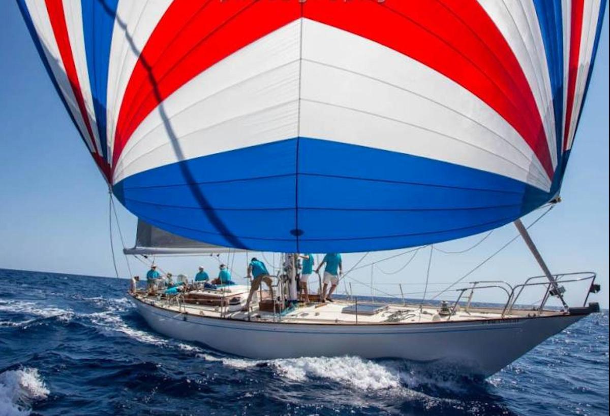 Columbia Yacht 52