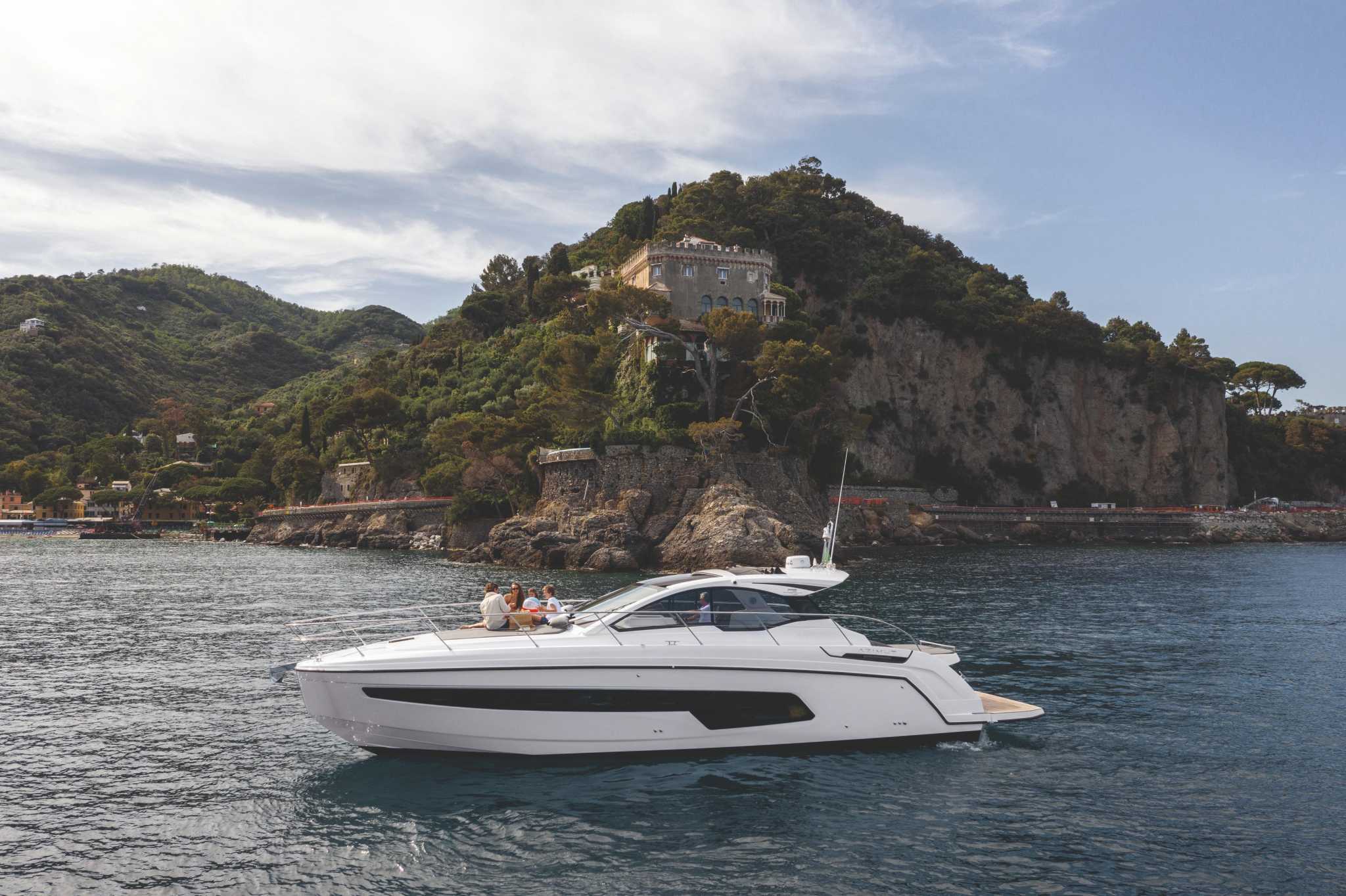 Azimut Atlantis 45