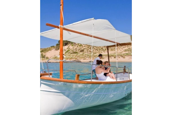 LLAÜT TIBURÓN 30 SOLARIUM