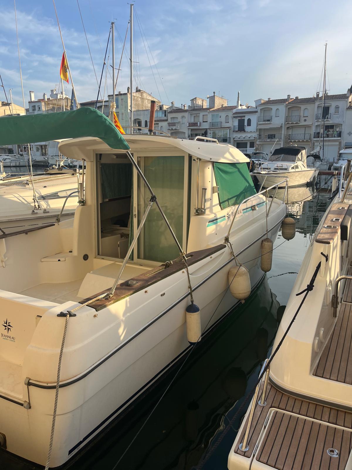 JEANNEAU MERRY FISHER 695