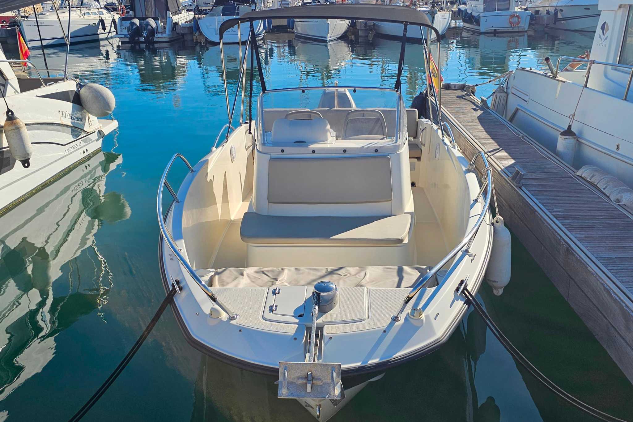 Quicksilver 675 Open