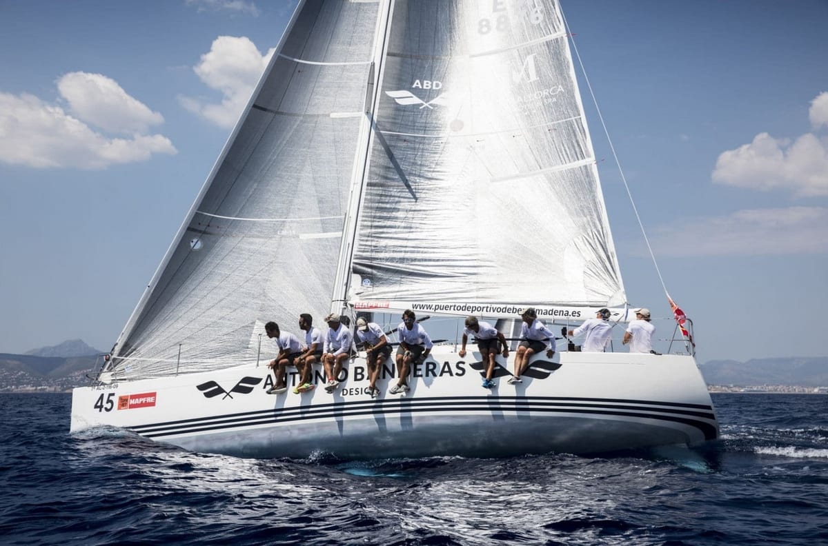 X-YACHTS 41 MAKANAKI